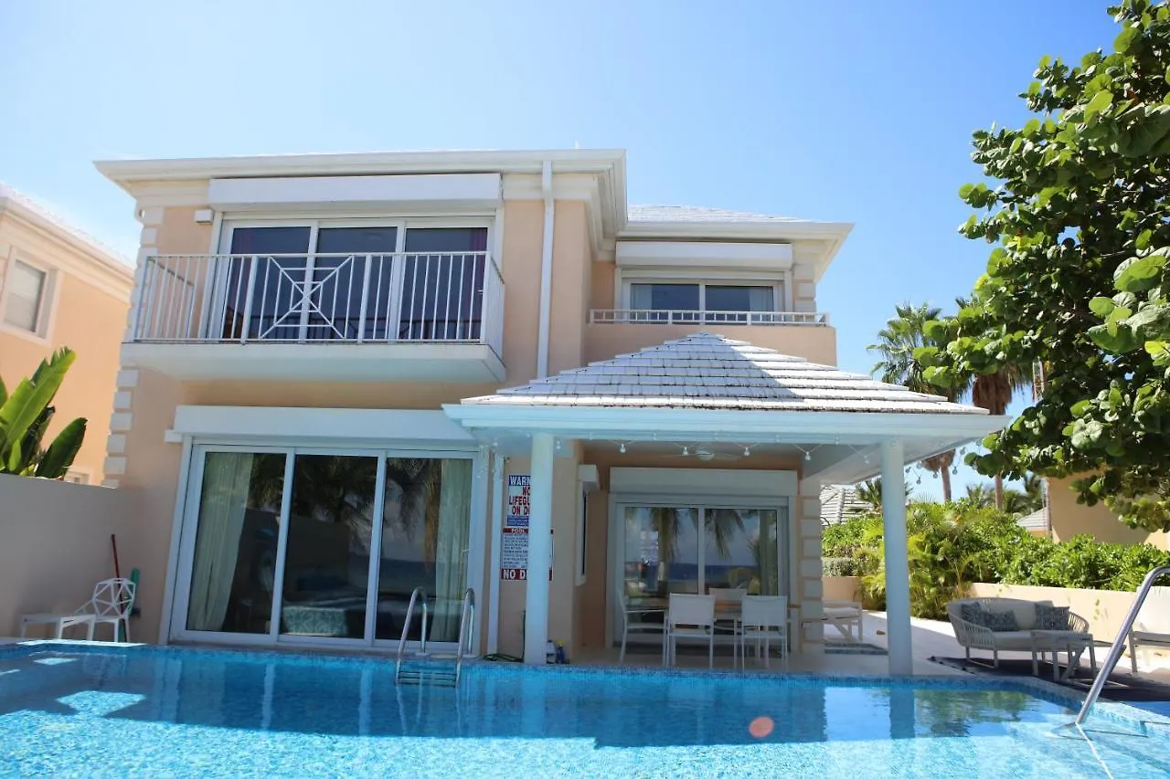 Conch Pointe Villa West Bay