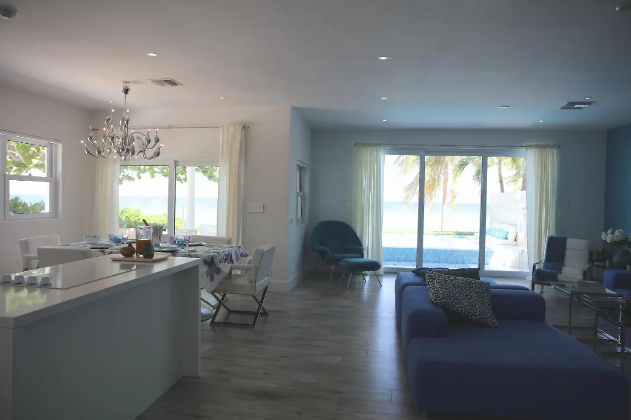 Conch Pointe Villa West Bay